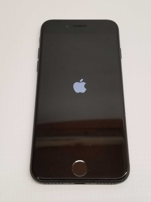Apple iPhone 7, 32GB Storage, Carrier Unlocked |
