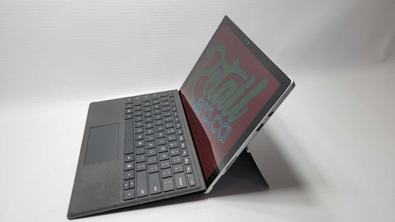Surface Pro 4 with i5-6300U 8GB RAM & 256GB Storage READ -