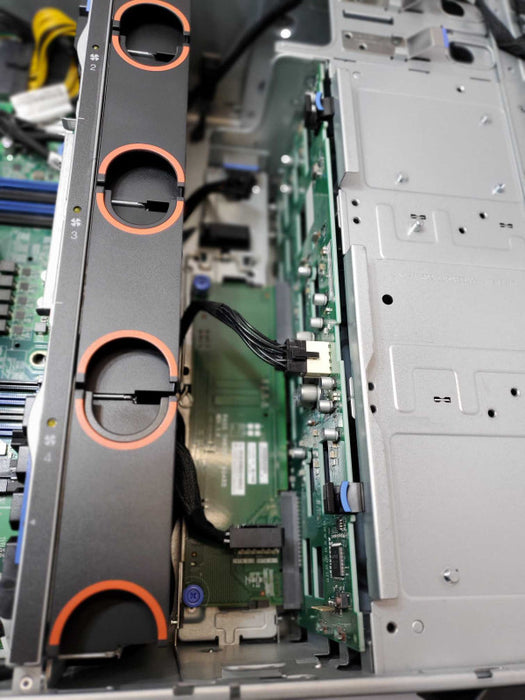 Lenovo ThinkServer TD350, 2x Xeon E5-2620v4 CPUs, No RAM/PSU/RAID/HDD AS-IS _