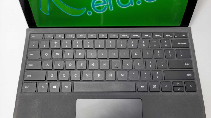 Surface Pro with i5-7300U CPU 8GB RAM & 256GB Storage READ  -