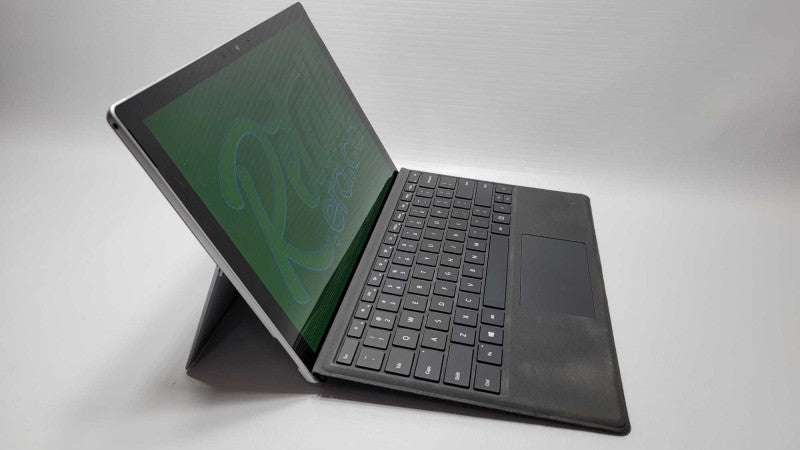 Surface Pro with i5-7300U CPU 8GB RAM & 256GB Storage READ  -