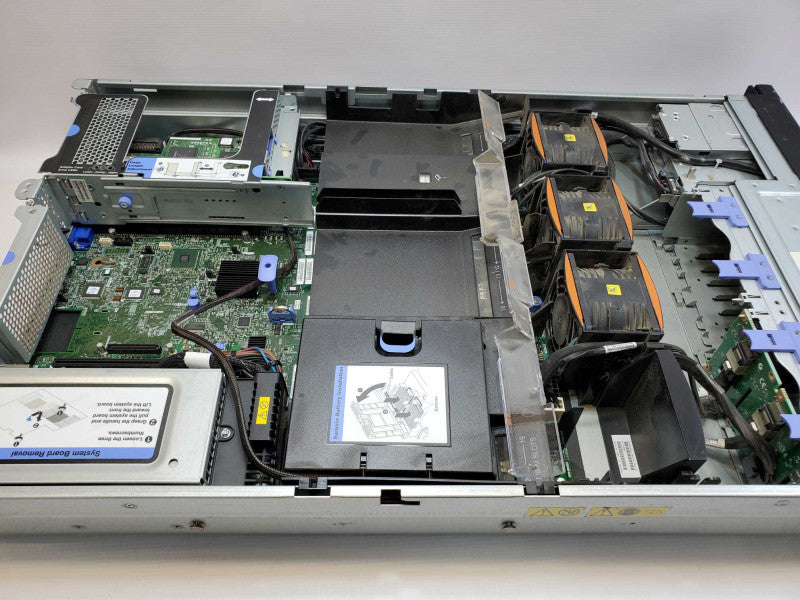 IBM System x3650 M4 Xeon E5-2609 @ 2.4 GHz 32GB Ram 8x 2.5\\" No HDD (