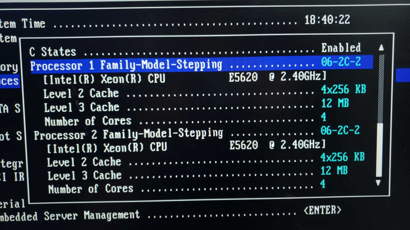 Dell R410 PowerEdge 2x Xeon E5620@2.4GHz 32GB ECC DDR3 RAID PERC H700 No HDD [