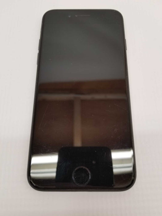 Apple iPhone 7, 32GB Storage, Carrier Unlocked, High Battery Health |