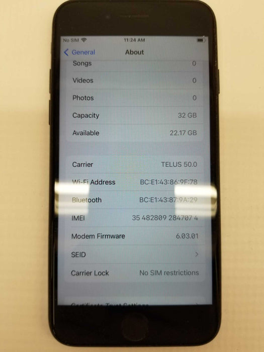 Apple iPhone 7, 32GB Storage, Carrier Unlocked, Service Battery |