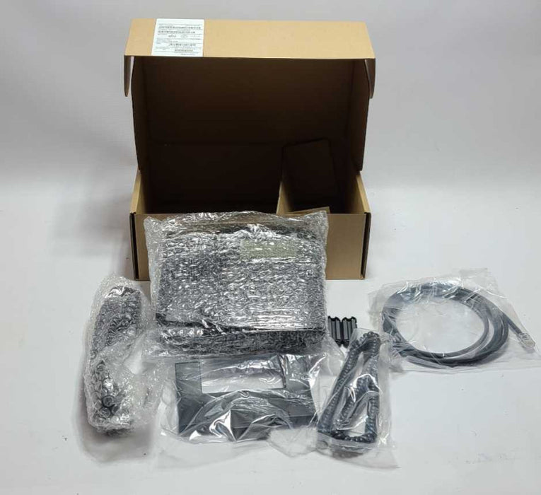 Polycom VVX 300 VoIP SIP Business Phone 2201-46135-018 QTY $