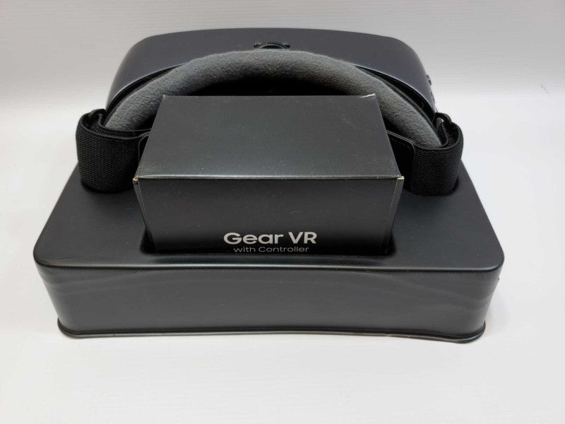 Samsung Gear Vr Headset With Controller (