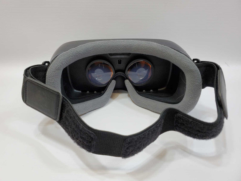 Samsung Gear Vr Headset With Controller (