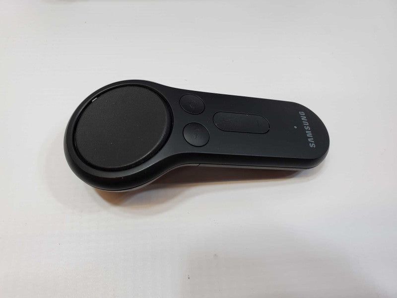 Samsung Gear Vr Headset With Controller (