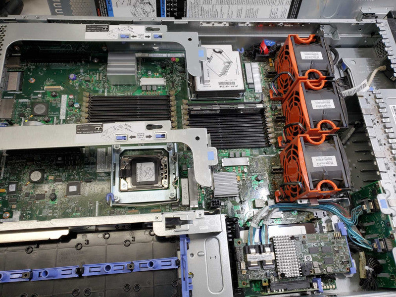 IBM System x3650 M3 E5645 @2.4GHz 16GB RAM No HDD M5015 2x PSUs  )