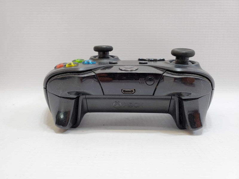 Microsoft Xbox One Wireless Bluetooth Controller Model 1708 Black (