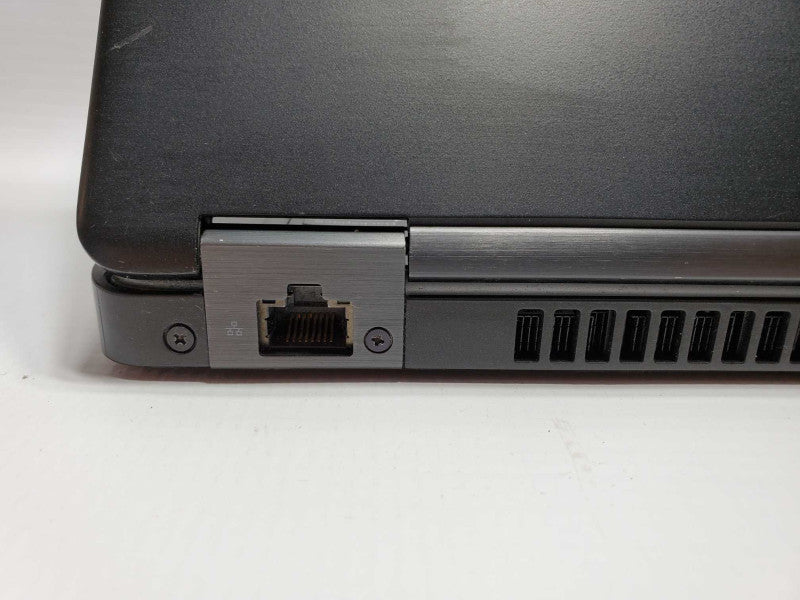 Dell Latitude 5490 14\\" Core i5-8250U @ 1.6 GHz 8GB Ram 250GB SSD (