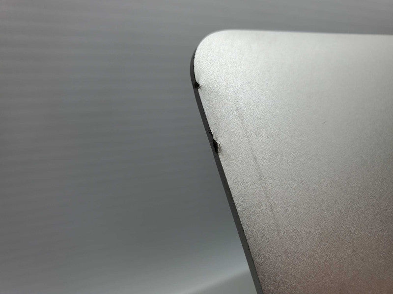 Macbook Pro 2013 15\\" Retina Core i7-4960HQ @ 2.6 GHz 16GB Ram 500GB SSD (