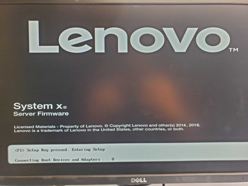 IBM System x3650 M5, 2x Xeon E5-2640v3 2.6GHz 8C, 32GB DDR4, 2x PSU, No RAID _
