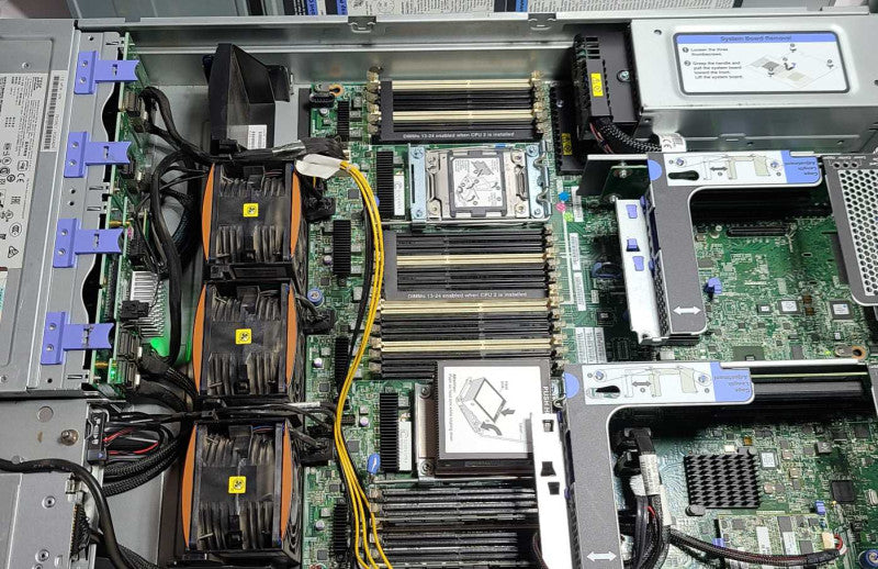 IBM System x3650 M4 Xeon E5-2650 2GHz 32GB RAM M5110E 16x 2.5\\" Bays 2x PSU  $