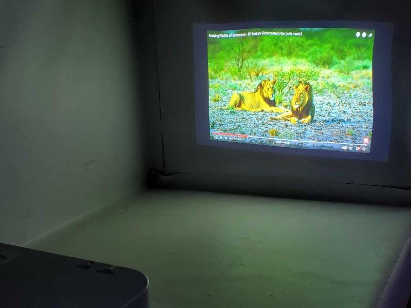 SONY VPL-FH36 WUXGA DIGITAL PROJECTOR. ONLY 67H LAMP HOURS _