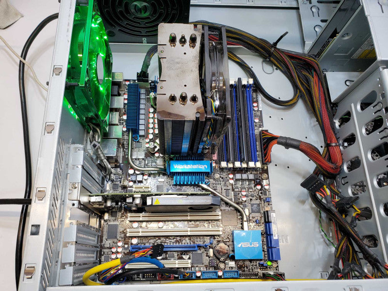 Custom PC Asus P6T WS PRO Core i7-920 @ 2.67 GHz 8GB Ram No HDD (