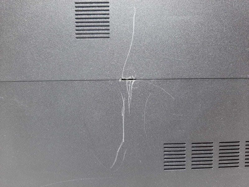 Dell Latitude 3570 15.6\\" i5-6200U @ 2.3GHz 8GB RAM 128GB SSD +