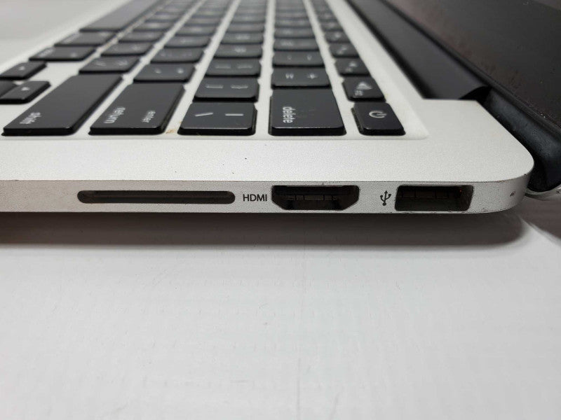 Macbook Pro 2014 13\\" Retina Core i7-4278U @ 2.6GHz 8GB Ram 500GB SSD *READ* (