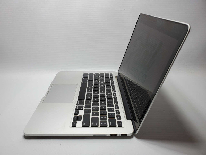 Macbook Pro 2014 13\\" Retina Core i7-4278U @ 2.6GHz 8GB Ram 500GB SSD *READ* (