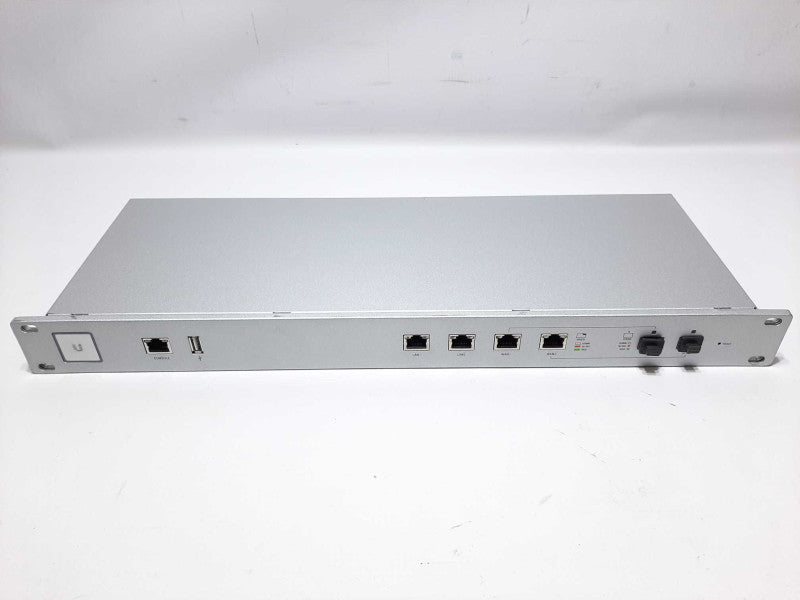 Ubiquiti Unifi Security Gateway PRO USG-PRO-4 +