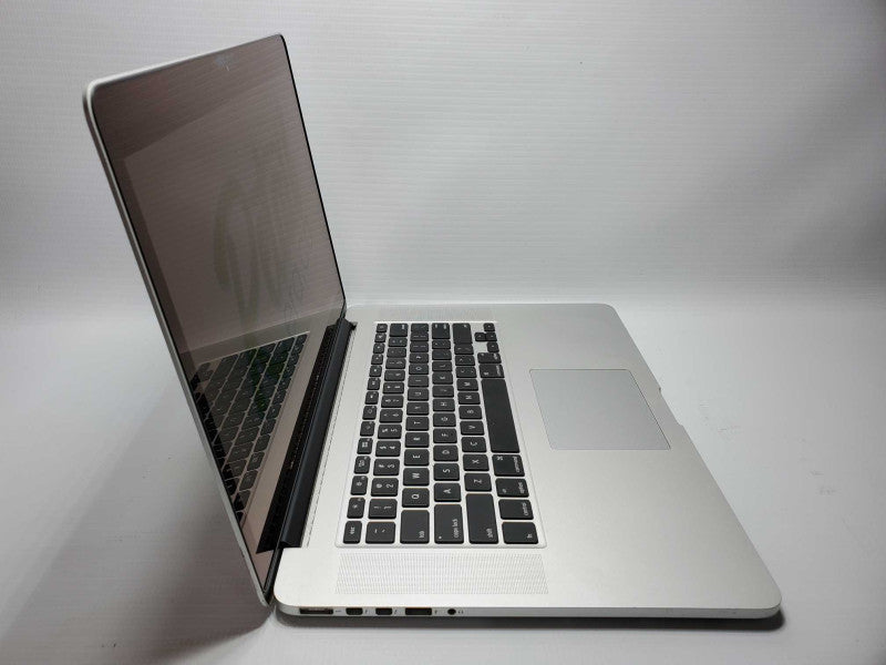 Macbook Pro 2014 15\\" Retina Core i7-4770HQ @ 2.2GHz 16GB Ram 250GB SSD (