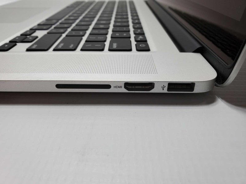 Macbook Pro 2012 15\\" Retina Core i7-3615QM @ 2.3GHz 8GB Ram 750GB SSD (