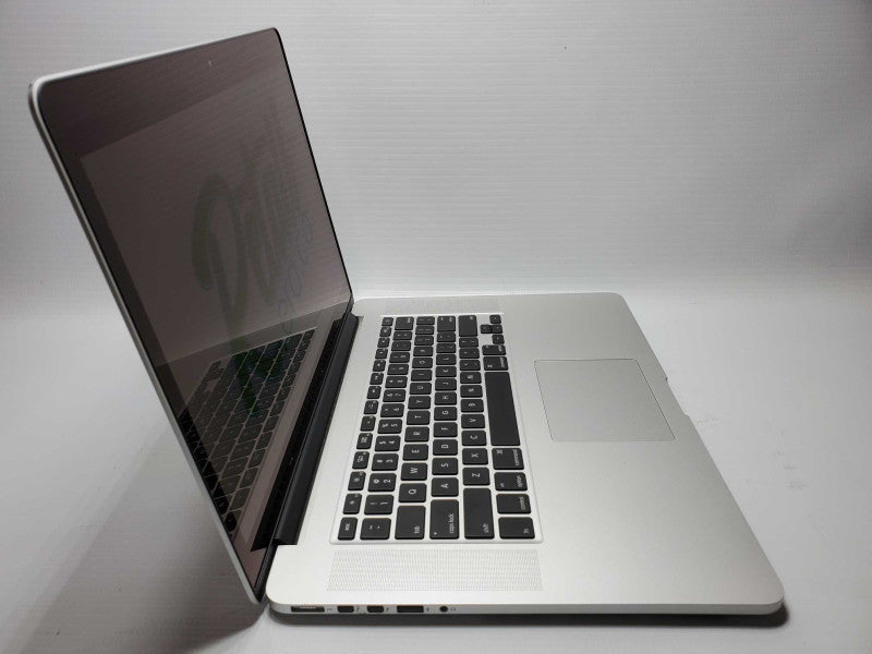 Macbook Pro 2012 15\\" Retina Core i7-3615QM @ 2.3GHz 8GB Ram 750GB SSD (