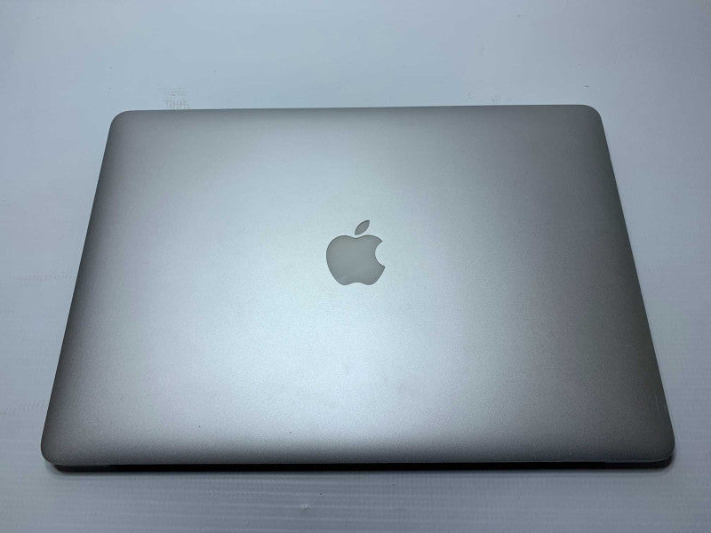 MacBook Pro Retina 15-inch Mid 2015 with i7 CPU 16GB RAM & 256GB Storage READ -