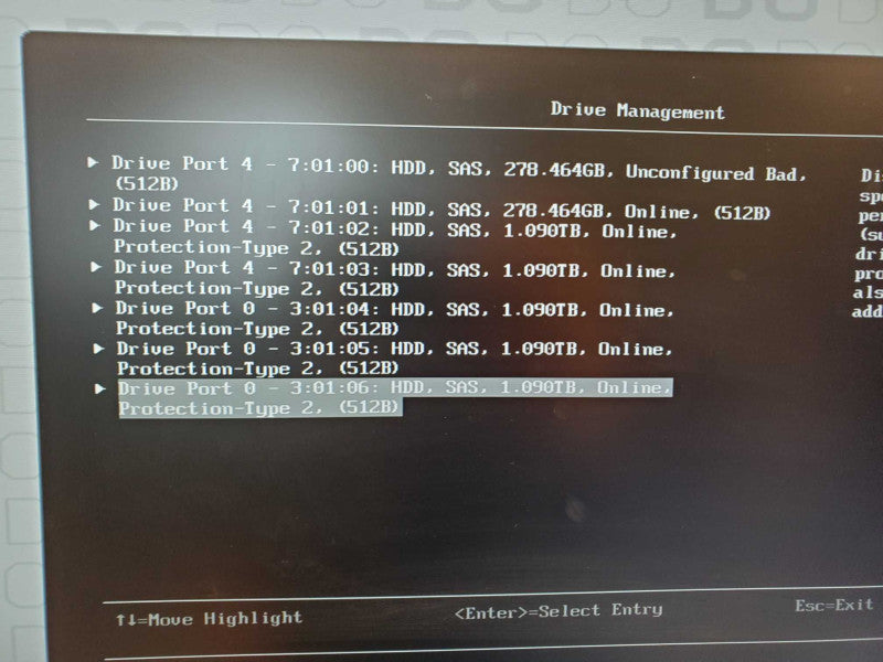 Lenovo 3650 M5 2x Xeon E5-2620v3 @ 2.4GHz 16GB DDR4 5x 1.2TB 2x 300GB M5210 (
