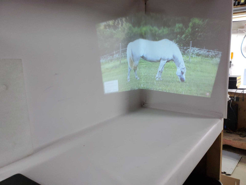 Projector Technology:LCD sync Display Projector, HDMI/VGA _