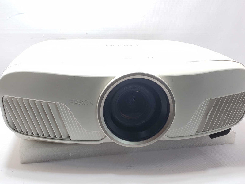 Epson Home Cinema 4000 LCD Projector H715A 3LCD, Doesn\\'t Power on, AS-IS _