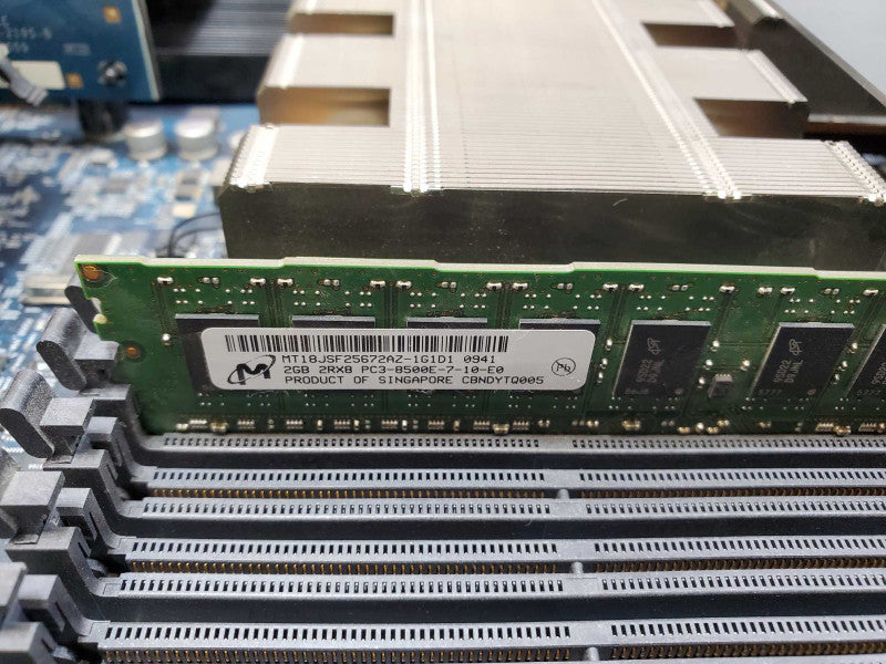 Apple XServe A1279 Intel E5520 @ 2.26GHz 4GB Ram 3x 3.5\\" No HDD (
