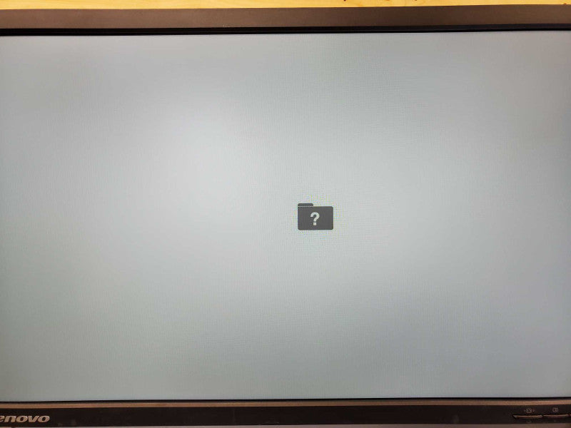 Apple XServe A1279 Intel E5520 @ 2.26GHz 4GB Ram 3x 3.5\\" No HDD (