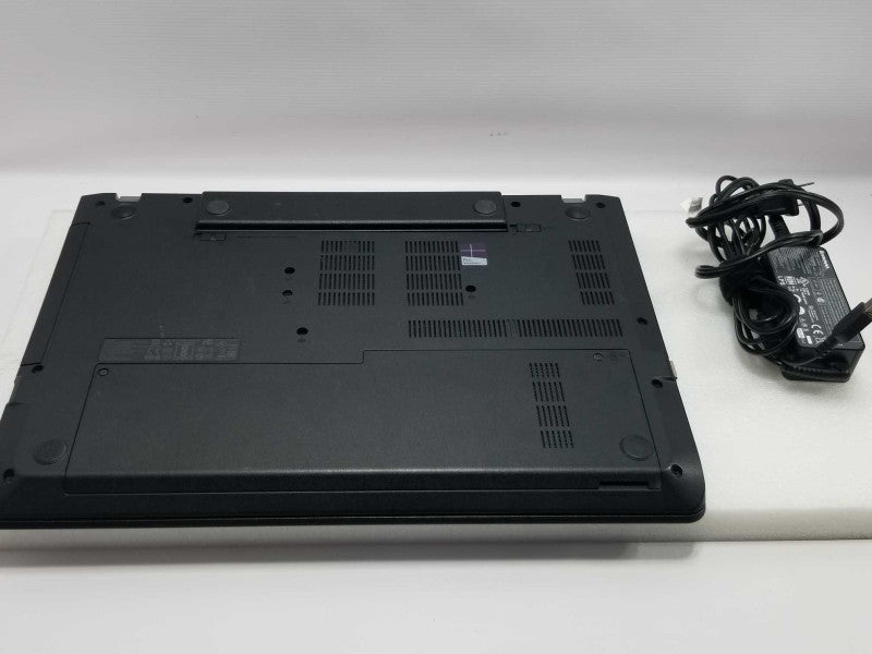 Lenovo ThinkPad E570 15.6\\" Laptop Core i5-7200U 2.5GHz/4GB, 120GB SSD ~