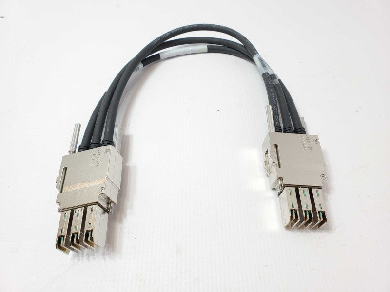 Cisco STACK-T1-50CM V01 Stacking Cable _