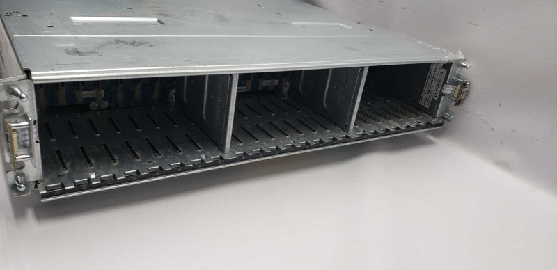 HP FCLSE-0801 StorageWorks Rack Mount Enclosure Array Chassis #