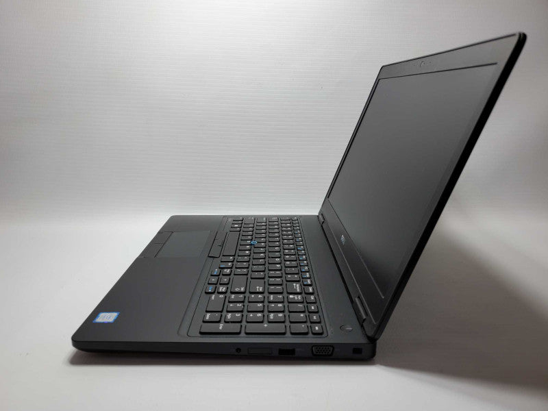 Dell Latitude 5580 Core i7-7600U @ 2.8 GHz 16GB DDR4 500GB SSD (