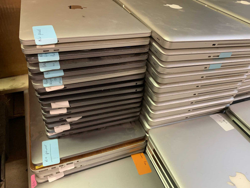 100x MacBook Pro/ Air FOR PARTS, 2010-2018, Mixed models, AS IS