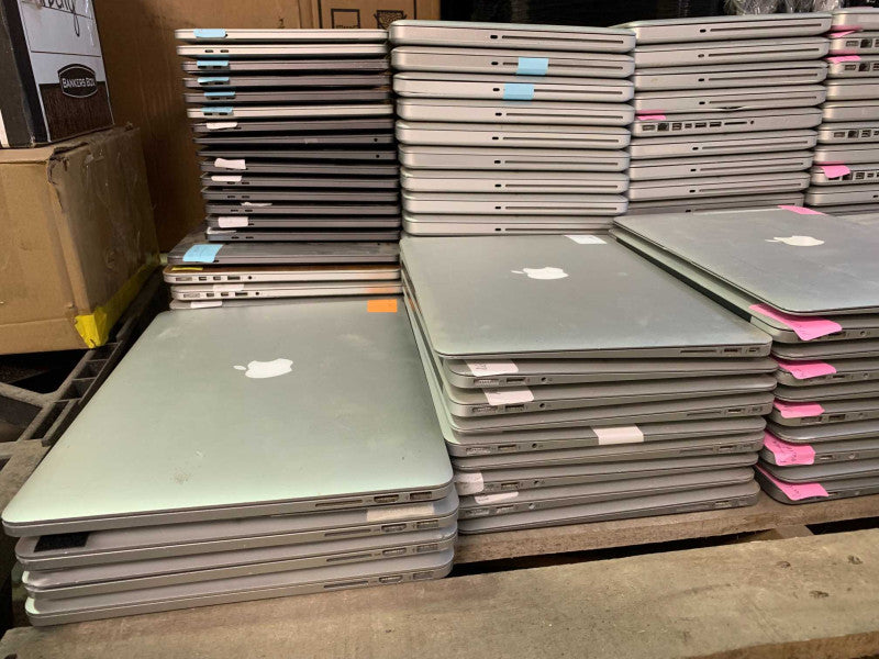 100x MacBook Pro/ Air FOR PARTS, 2010-2018, Mixed models, AS IS