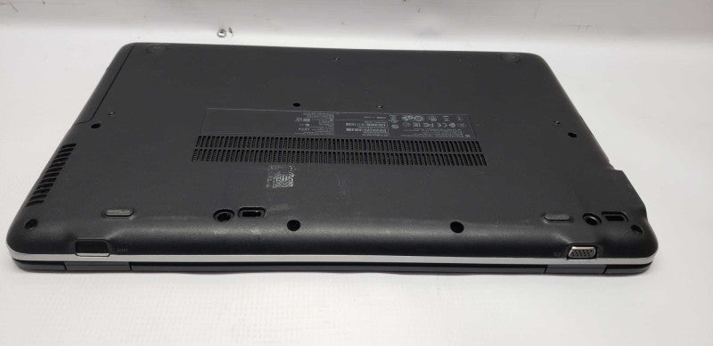 HP ProBook 650 G2 i5-6200U @ 2.30ghz / 4gb ram / 465gb SATA HDD / 15.6\\" #