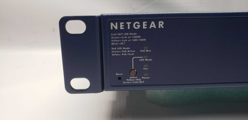 Netgear prosafe 24x port gigabit smart switch PoE GS724TP #