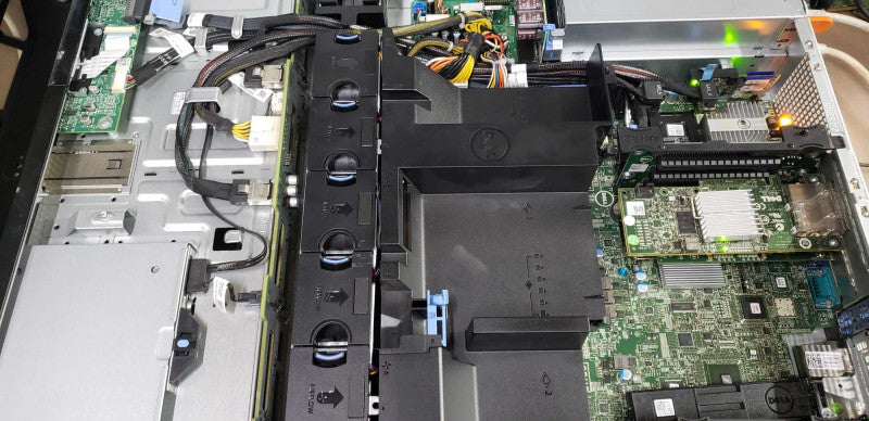 Dell Poweredge R520 2x Xeon E5-2430 @ 2.20ghz / 24gb ram / H710p raid ctrl #