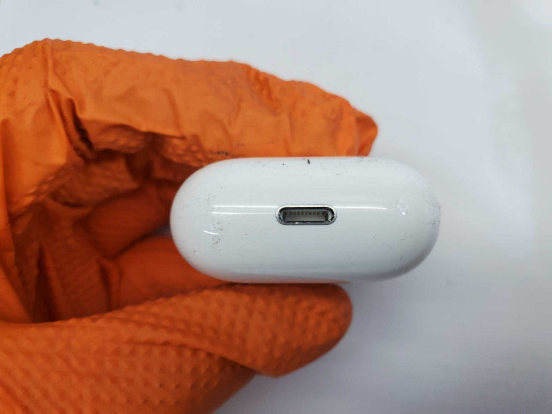 APPLE AIRPODS CHARGING CASE A1602 )