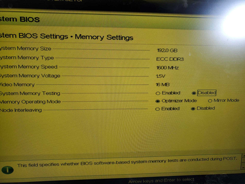 Dell PowerEdge R720 2x Xeon E5-2690 0 @2.9GHz 192GB RAM No HDD No RAID 2xPSU )