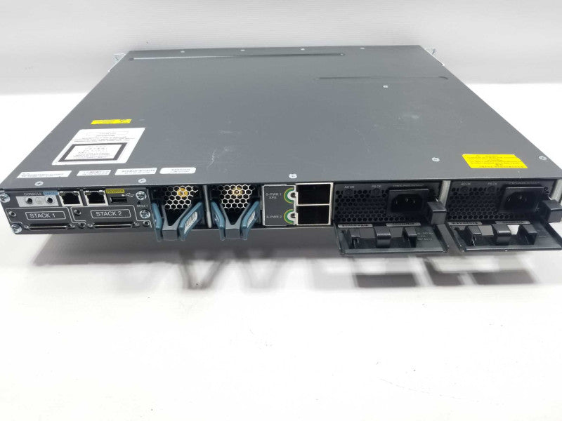 Cisco Catalyst WS-C3750X-24T-S 24-Ports Gigabit Switch, FCTY RESET, READ* ~