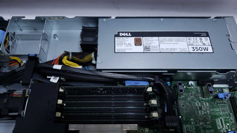 Dell PowerEdge R320 Xeon E5-2420v2@2.2GHz 16GB ECC DDR3 PERC S110 No HDD [