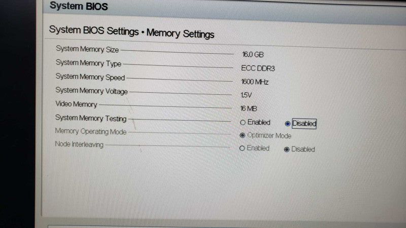 Dell PowerEdge R320 Xeon E5-2420v2@2.2GHz 16GB ECC DDR3 PERC S110 No HDD [