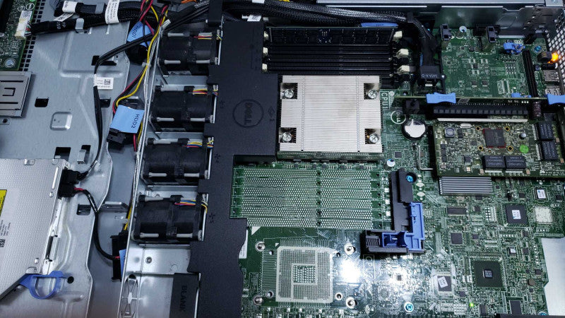 Dell PowerEdge R320 Xeon E5-2420v2@2.2GHz 16GB ECC DDR3 PERC S110 No HDD [