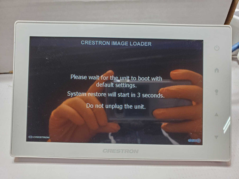 Crestron TSW-750-W-S 7-inch White Touch Screen, Factory reset _
